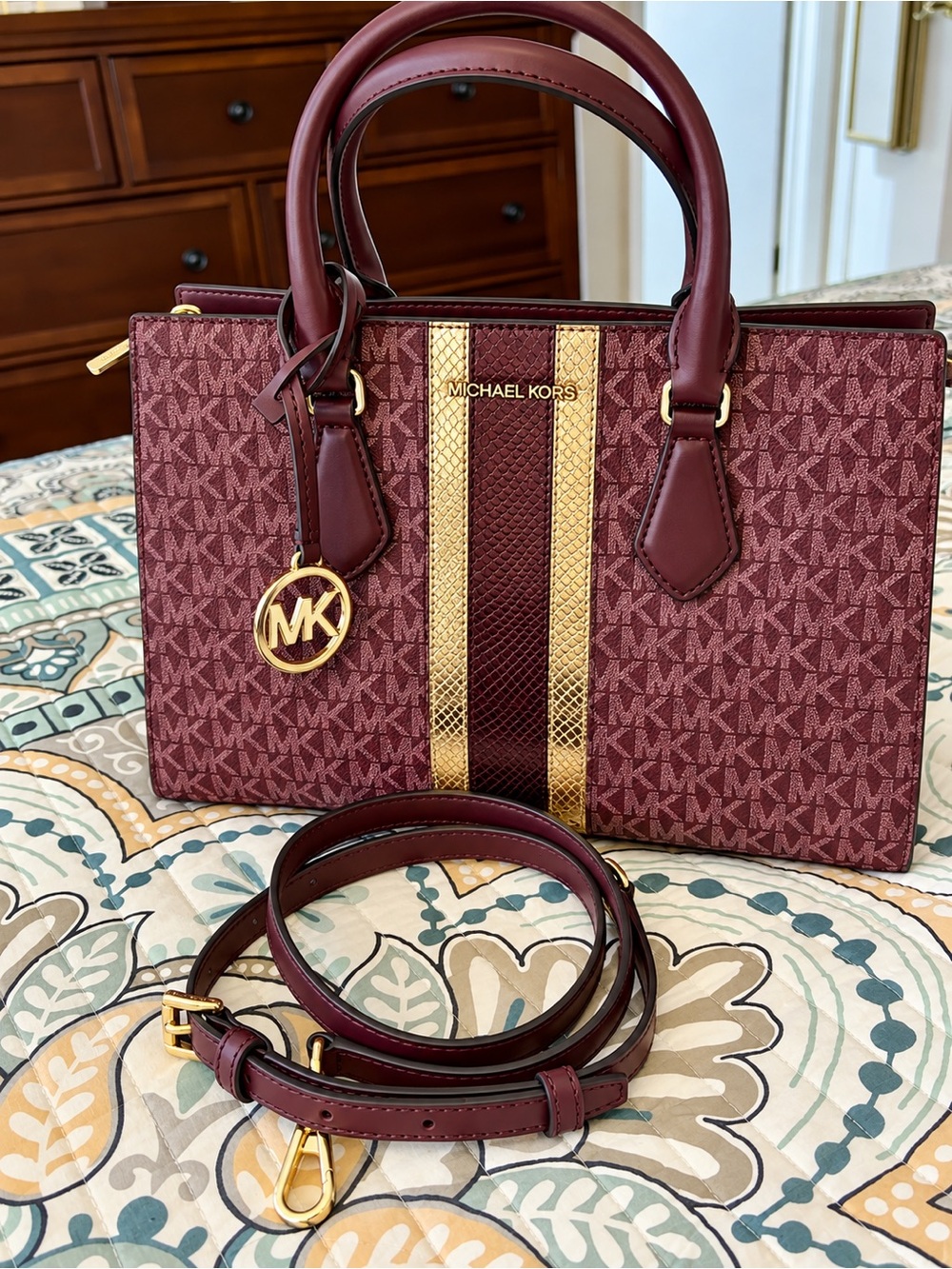 Michael Kors Sheila Medium Center Zip Satchel-Oxblood